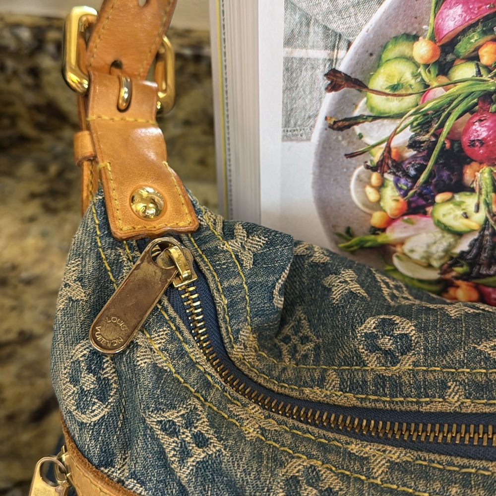 Louis Vuitton Baggy PM Denim Blue // Tan and Gold Accents // Genuine - Picture 4 of 16